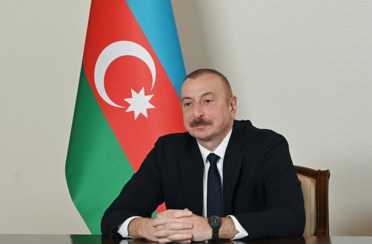 Azerbaýjanda günä geçişlik yglan ediler