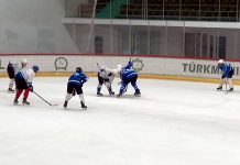 В Ашхабаде начался хоккейный турнир «Кубок Нейтралитета»