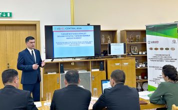 USAID знакомит депутатов Меджлиса Туркменистана с международной парламентской практикой