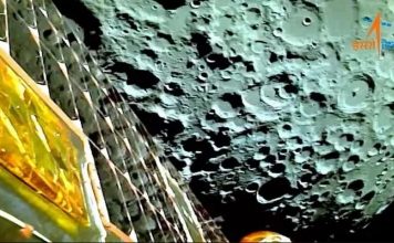 Опубликованы первые снимки Луны, сделанные с индийского “Чандраян-3”