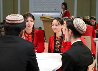 В Ашхабаде прошел брейн-ринг «Молодежь и инновации»