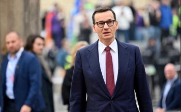 СМИ: президент Польши доверил Моравецкому право формировать новый кабмин