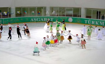 В Туркменистане прошло предновогоднее фигурное катание