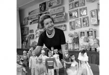 “Barbie” gurjagy ilkinji gezek köpçülige görkezilýär