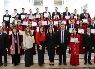 ПРООН в Туркменистане провел конкурс в честь Международного женского дня