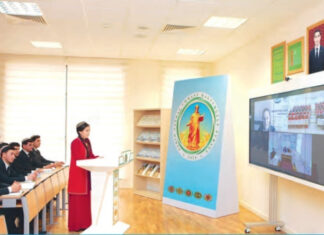 Студенты туркменского вуза приняли участие в онлайн-лекции от специалиста из Белоруссии