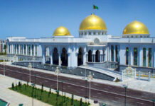 Türkmenistanyň Prezidenti «Çalyk Holding» kompaniýasynyň ýolbaşçysyny kabul etdi