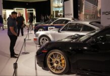 Los-Anjelesde awtoulag sergisi geçirilýär