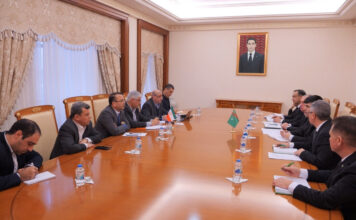 Туркменистан и Иран обсудили вопросы таможенного контроля