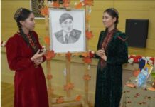 В Ашхабаде торжественно отметят 85-летие народного писателя Гурбанназара Эзизова