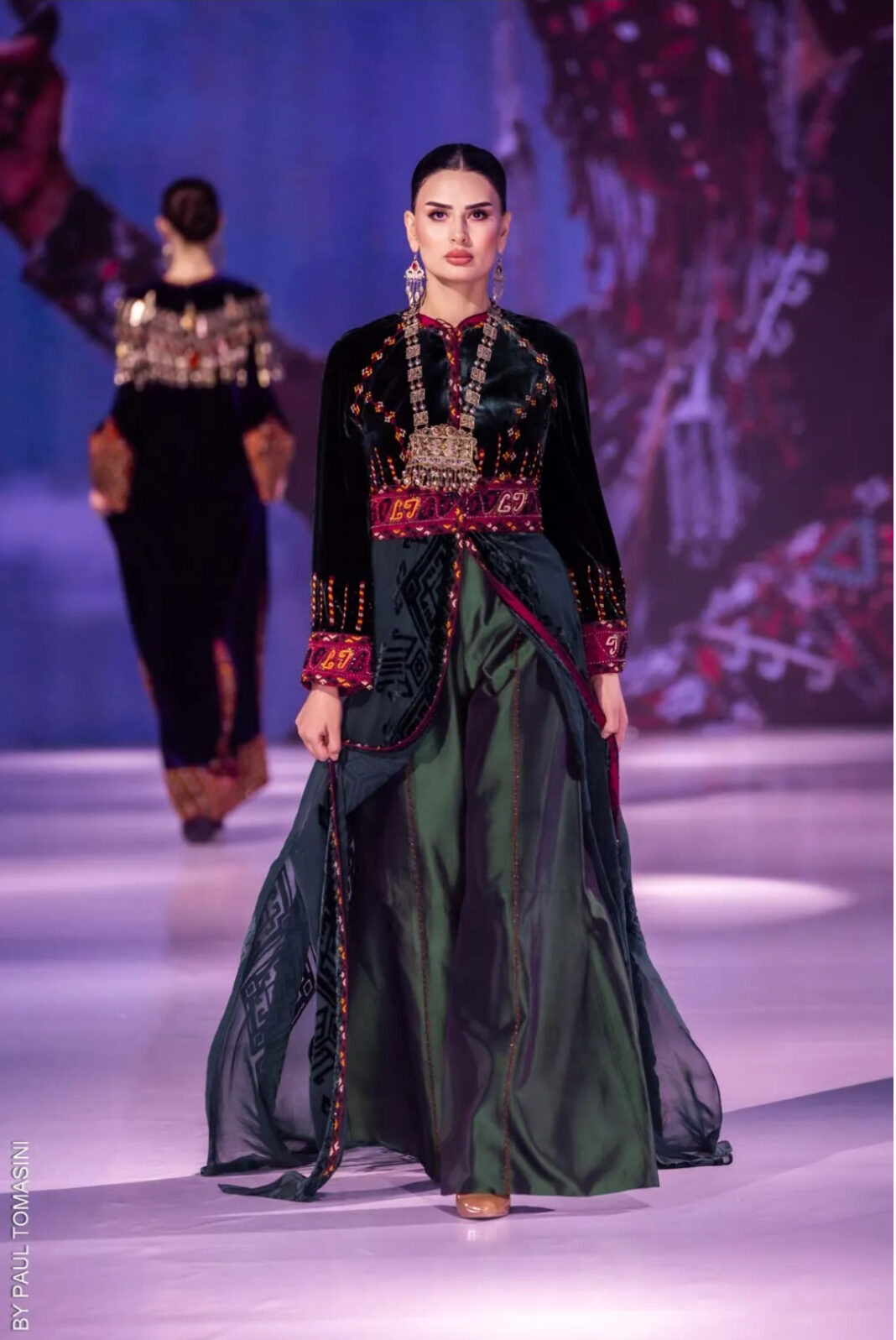 turkmen-fashion-paul-tomasiniq