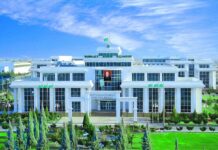 Türkmenistanyň Döwlet energetika instituty “Açyk gapylar” gününi geçirýär