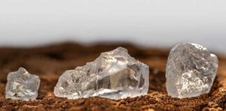 Angolada uly göwher ýatagy tapyldy