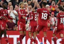 “Liwerpul” soňky minutlarda ýeňiş gazandy