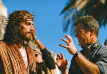Mel Gibson meşhur filminiň dowamyny surata düşürer