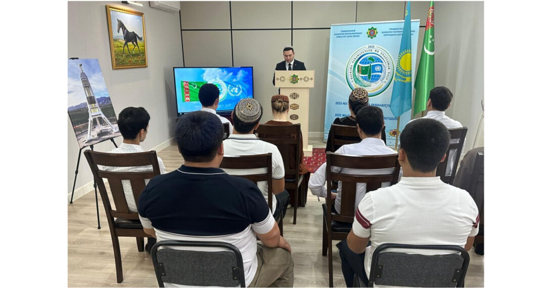 Aktauda Türkmenistanyň hemişelik Bitaraplygynyň 30 ýyllygyna bagyşlanan dabaraly çäre we sergi geçirildi 1