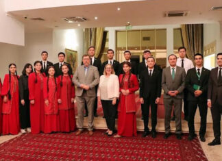 Туркменистан и Британия рассматривают вопросы климата ЦА