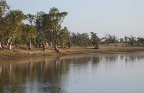 fitzroy-river-australia-Nkb-sandy-billabong