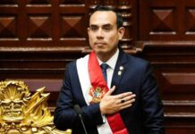 Perunyň Kongresiniň başlygy Respublikanyň Prezidenti hökmünde kasam etdi