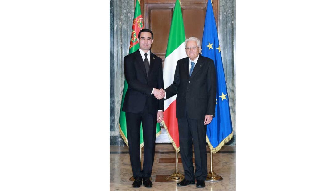 president-serdar-berdimuhamedov-italy-sergio-25-10-001