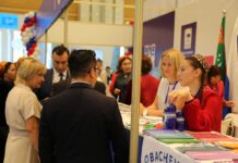 Over 56,000 Turkmen Students Study at Russian Universities