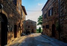 Oba göçüp baranlaryň kärende tölegi tölener