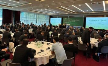 Туркменистан развивает маршруты Восток-Запад и Север-Юг