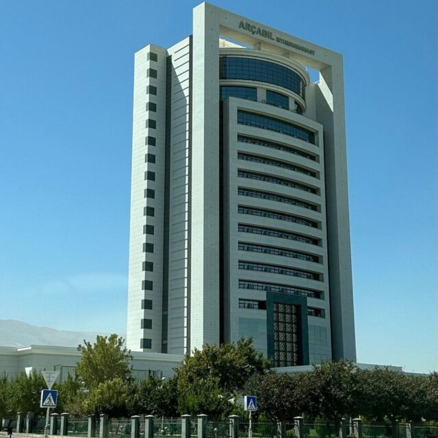 Aşgabatda Araly halas etmegiň halkara gaznasynyň mejlisi geçirildi