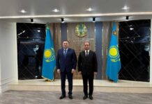 Türkmenistanyň Döwlet migrasiýa gullugynyň başlygy Gazagystan Respublikasynyň Içeri işler ministri bilen duşuşdy