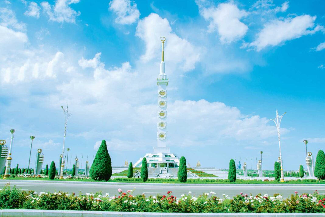 konstitusiya-binasy-ashgabat