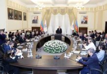 Туркменские учёные укрепляют научные связи на юбилее Академии наук Азербайджана