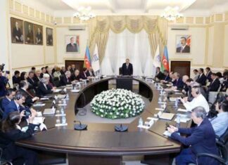 Туркменские учёные укрепляют научные связи на юбилее Академии наук Азербайджана