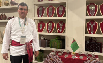 Туркменские ремесленники приняли участие в Саудовской международной неделе ремесел