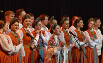 В Ашхабаде прошли выступления Уральского русского народного хора