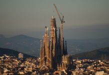 Dünýäniň iň beýik buthanasy