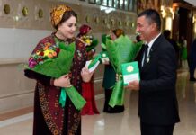 В Туркменистане объявлен конкурс для творческих работников