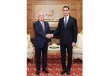 Türkmenistanyň Prezidenti Azerbaýjan Respublikasynyň Premýer-ministri bilen duşuşdy