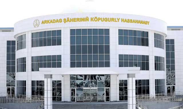 arkadag-hassahana-немец