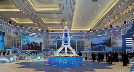 bitaraplyk-30-yyllyk-sergi--5X2A2135