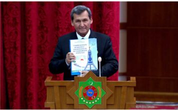 В ИМО МИД Туркменистана состоялась презентация новой книги Президента Туркменистана «Türkmenistanyň Bitaraplygy – parahatçylygyň we ynanyşmagyň aýdyň ýoly»