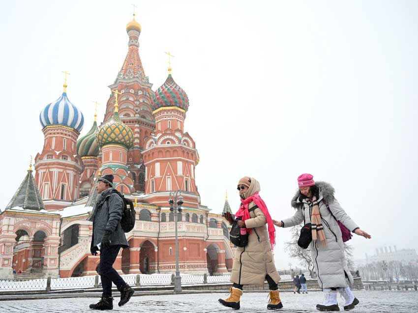 chinese-tourist-in-moscow-russia