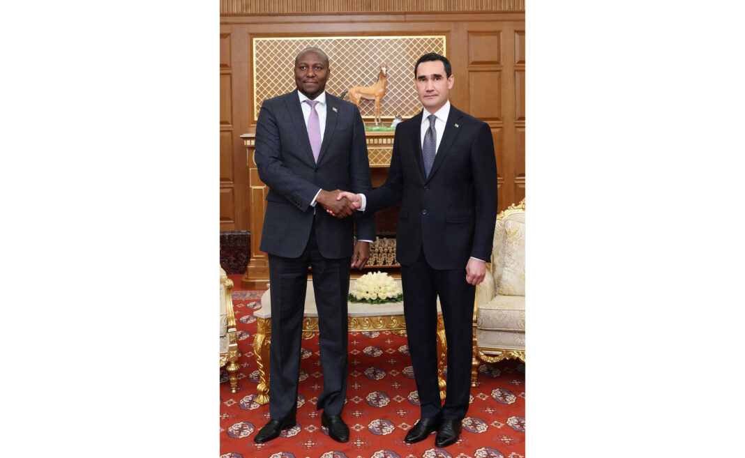 eswatini pm Rassel Dlamini turkmenistan president serdar berdimuhamedow ş1212-006 копия