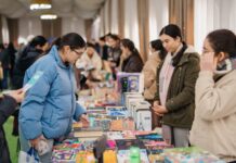 В Ашхабаде провело ежегодную книжную ярмарку