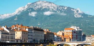 Ýaşamak üçin amatly şäherler