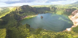 Adanyň içindäki adadaky ada