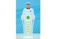 Hormatly Prezidentimiz bilimde we sportda tapawutlanan raýatlary sylaglamak dabarasyna gatnaşdy