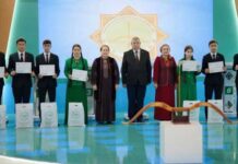 В Туркменистане прошел отборочный тур конкурса «Юные вестники мира»