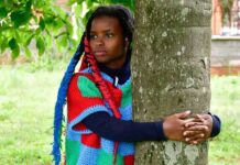 Agajy 72 sagat gujaklap rekord goýdy