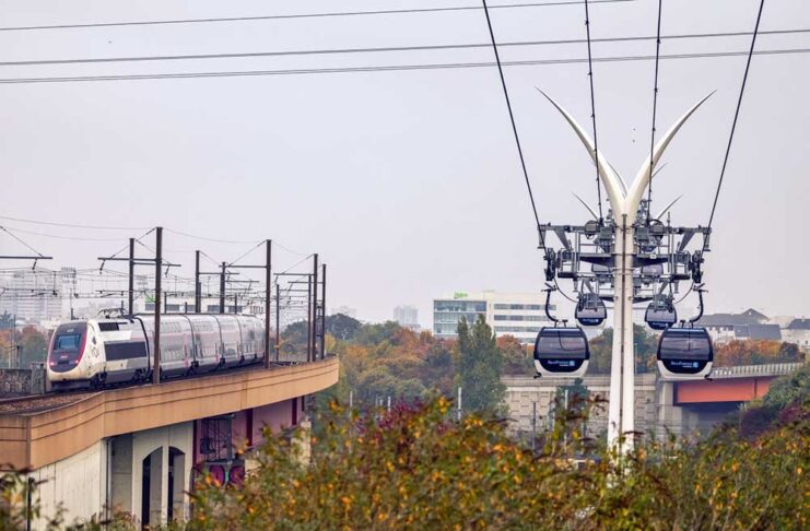 Iň uzyn şäheriçi asma ýoly