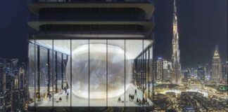 Dubaýda ýagty saçýan gökdirän gurlar